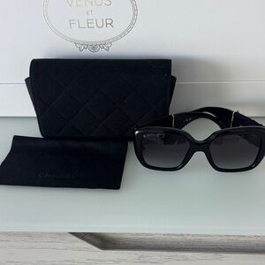 CHANEL Glossy Black Sunglasses